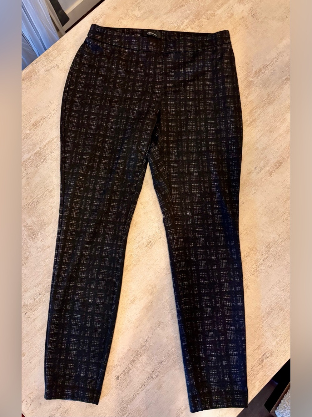 Reitmans Grey Plaid Skinny Flat Front Pants